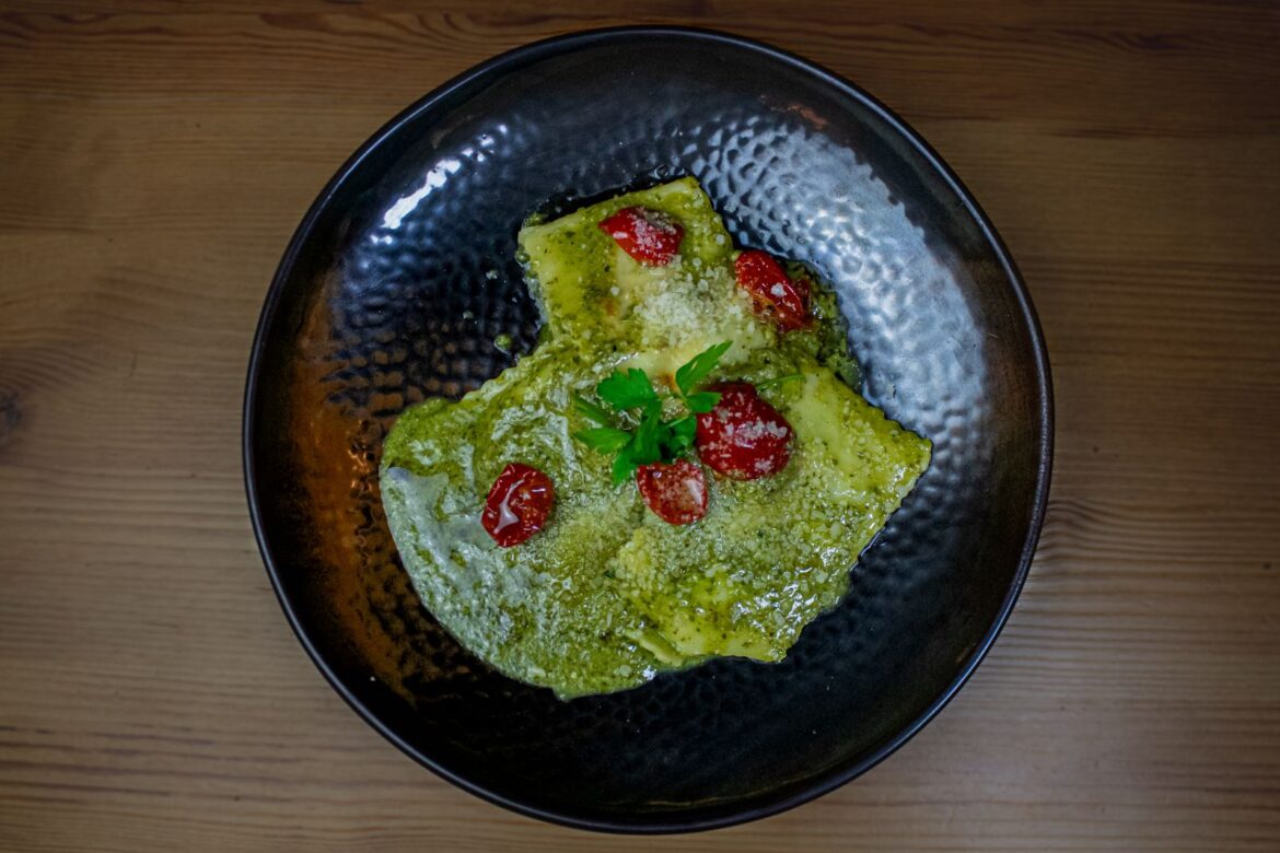 Pasta rellena al Pesto