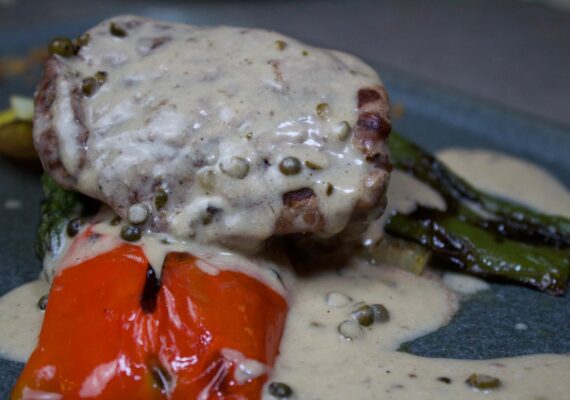 Solomillo de Ternera a la Pimienta verde